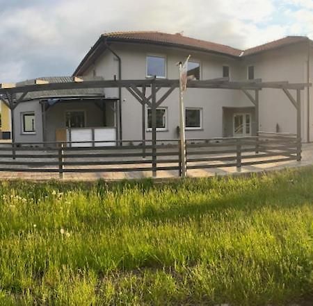 Apartamenty Zatorze Lešno Exteriér fotografie