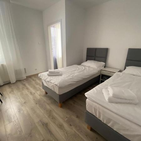 Apartamenty Zatorze Lešno Exteriér fotografie